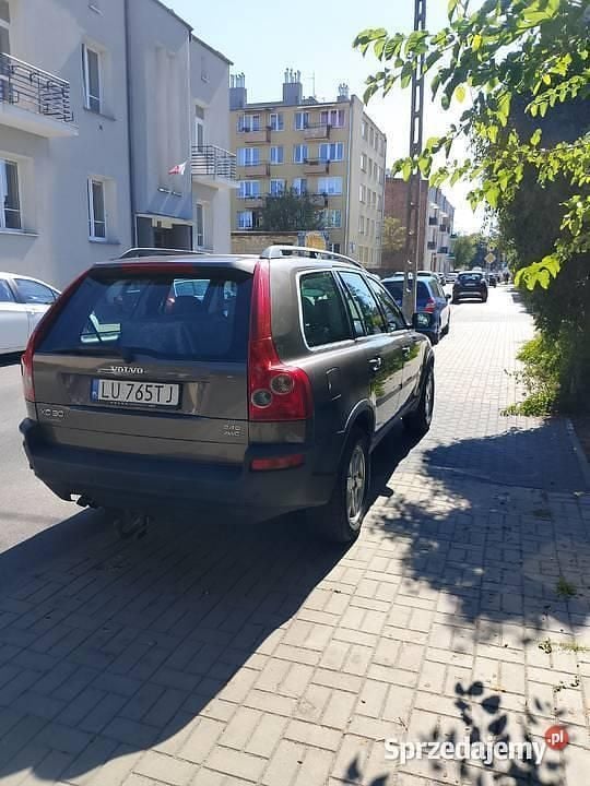 Brązowy Używany 2005 Volvo XC90 SUV | 27 500 zł - Obraz 1/4