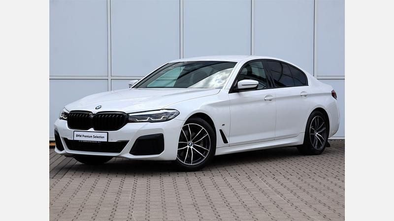 Biel alpejska Używany 2021 BMW 518 Shadowline Sedan/Limuzyna | 149 900 zł (Uczciwa cena) - Obraz 1/3