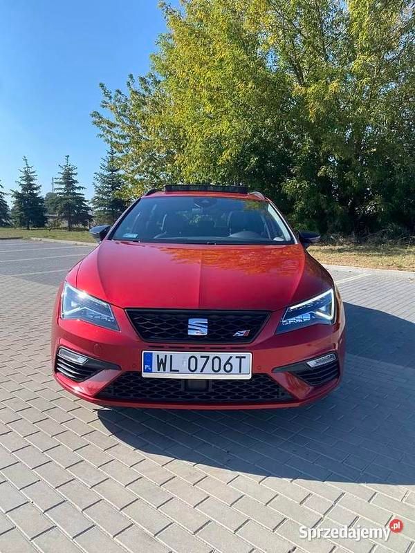 Używany 2018 Seat Leon 4Drive Kombi | 101 900 zł - Obraz 1/4
