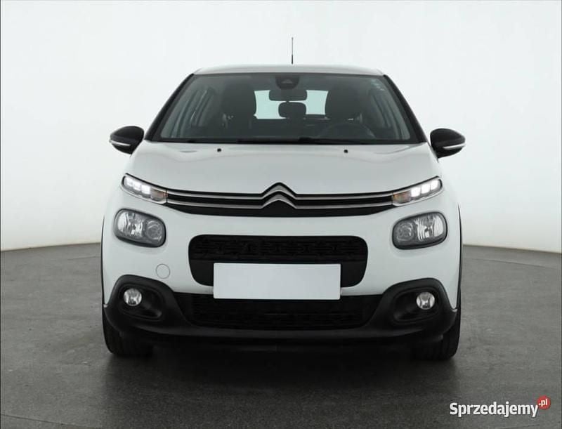 Używany Citroën C3 PureTech 2019 Biały Hatchback