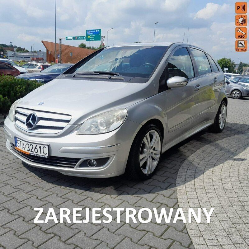 Srebrny Używany 2008 Mercedes B180 Minivan | 19 900 zł (Uczciwa cena) - Obraz 1/4