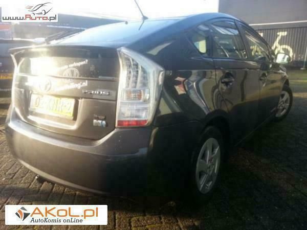 Używany Toyota Prius 99 KM (72 kW) 2010 Inny Hatchback