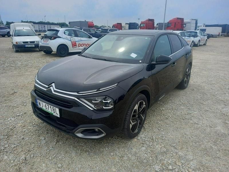 Używany Citroën C4 131 KM (96 kW) 2022 Czarny SUV