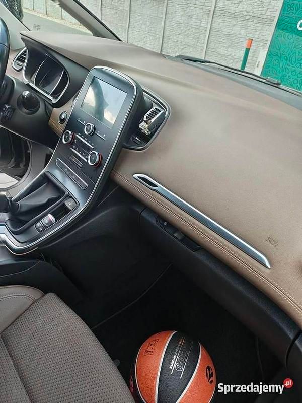 Używany 2016 Renault Scénic III Minivan | 44 500 zł - Obraz 1/4