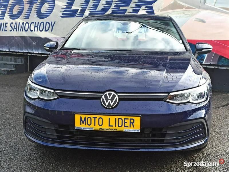 Niebieski Używany 2021 VW Golf VIII Comfortline Hatchback | 65 900 zł (Super Cena) - Obraz 1/4