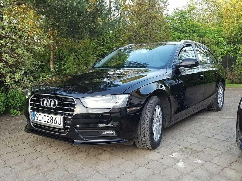 Czarny Używany 2012 Audi A4 Kombi | 35 000 zł (Dobra cena) - Obraz 1/4