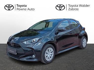 Czarny Używany 2021 Toyota Yaris Hybrid Hatchback | 69 500 zł (Dobra cena) - Obraz 1/3