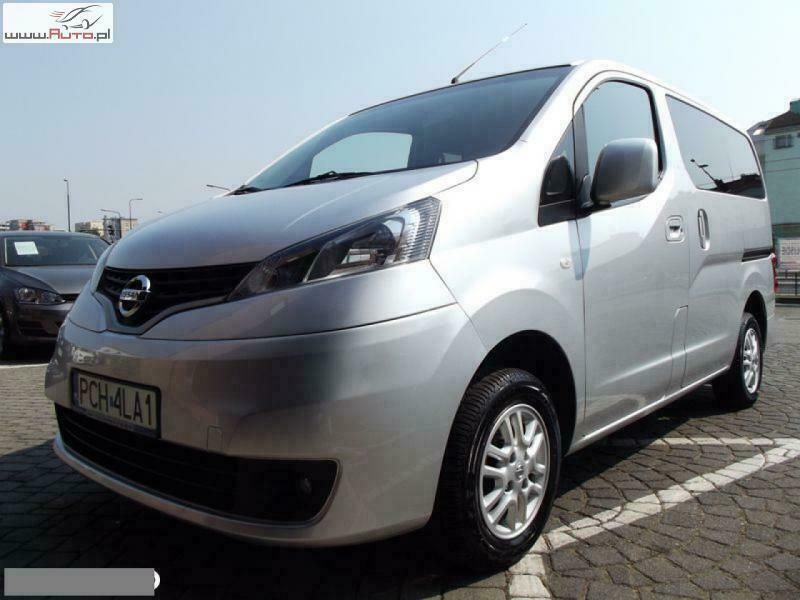 Srebrny Używany 2012 Nissan NV200 Van | 39 900 zł - Obraz 1/4