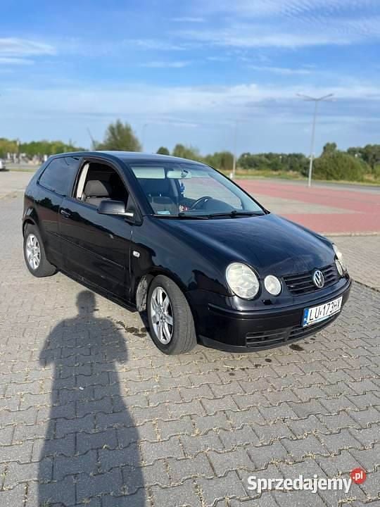 Czarny Używany 2004 VW Polo Hatchback | 3000 zł (Super Cena) - Obraz 1/4