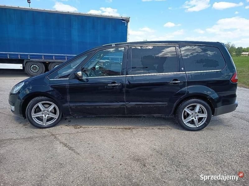 Czarny Używany 2008 Ford Galaxy Ghia Minivan | 12 500 zł (Dobra cena) - Obraz 1/4
