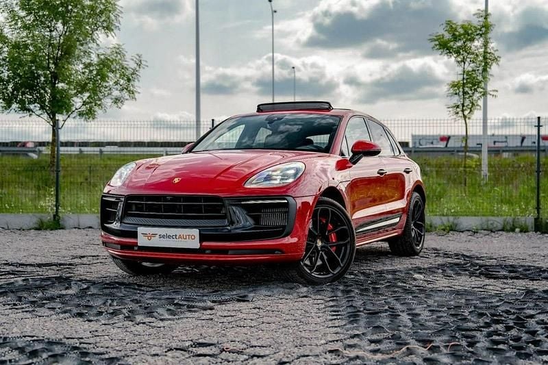Czerwony (metalik) Używany 2023 Porsche Macan SUV | 469 900 zł - Obraz 1/4