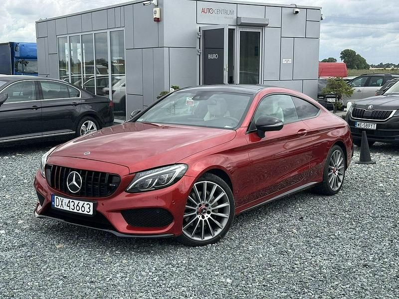 Bordowy (metalik) Używany 2016 Mercedes C200 Coupe | 79 900 zł (Super Cena) - Obraz 1/4