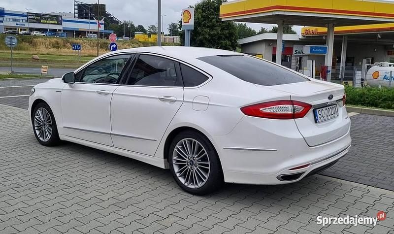 Używany 2018 Ford Mondeo Vignale | 71 900 zł (Dość drogi) - Obraz 1/4