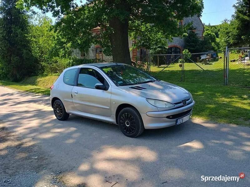 Używany 2000 Peugeot 206 | 3700 zł (Drogi) - Obraz 1/4