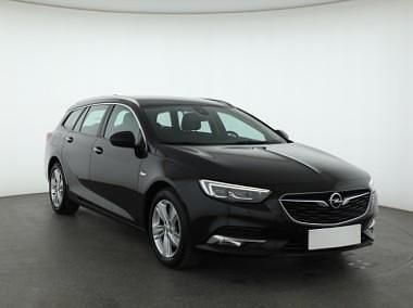 Czarny Używany 2018 Opel Insignia Kombi | 43 999 zł (Uczciwa cena) - Obraz 1/4