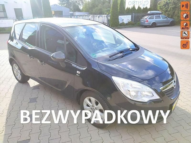 Szary (metalik) Używany 2012 Opel Meriva Edition Minivan | 26 900 zł - Obraz 1/4