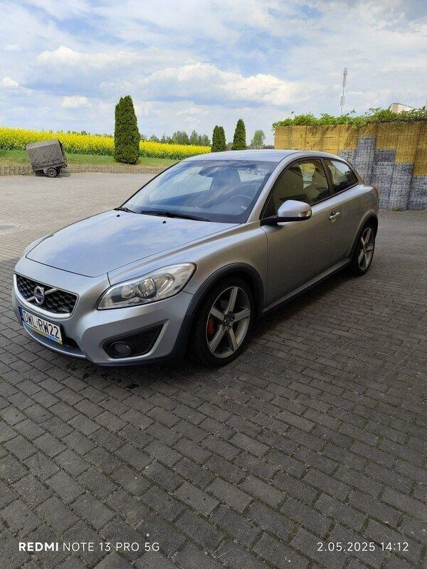 Srebrny (metalik) Używany 2009 Volvo C30 Hatchback | 14 999 zł (Uczciwa cena) - Obraz 1/4