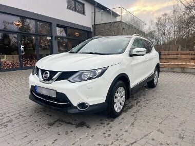 Biały Używany 2016 Nissan Qashqai 360º SUV | 48 500 zł (Uczciwa cena) - Obraz 1/4
