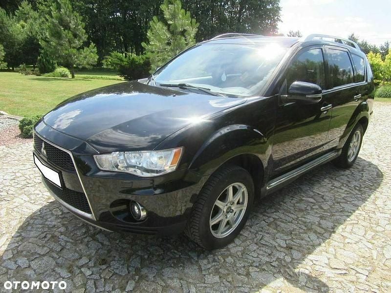 Czarny Używany 2010 Mitsubishi Outlander SUV | 20 900 zł (Dobra cena) - Obraz 1/4