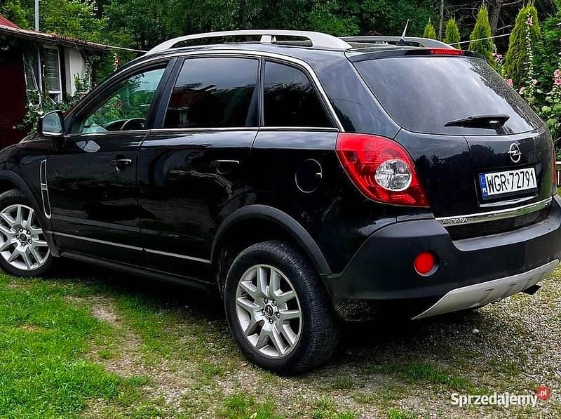 Czarny Używany 2010 Opel Antara SUV | 24 900 zł (Uczciwa cena) - Obraz 1/4