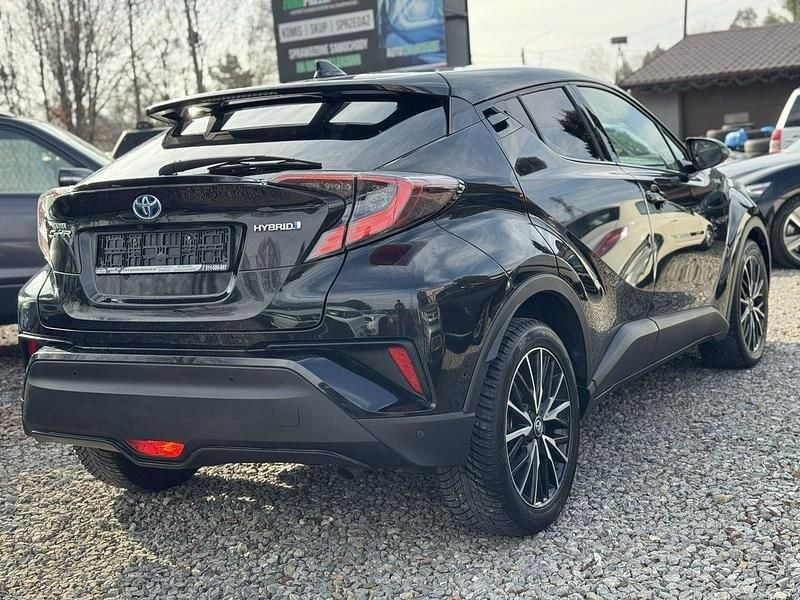 Używany Toyota C-HR 158 KM (116 kW) 2018 Czarny (metalik) SUV