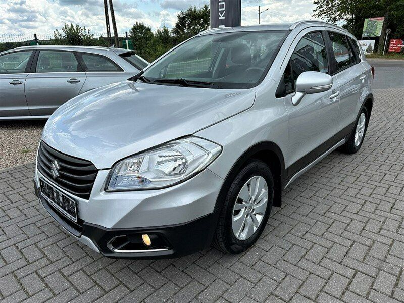 Używany Suzuki SX4 S-Cross 120 KM (88 kW) 2013 Szary SUV