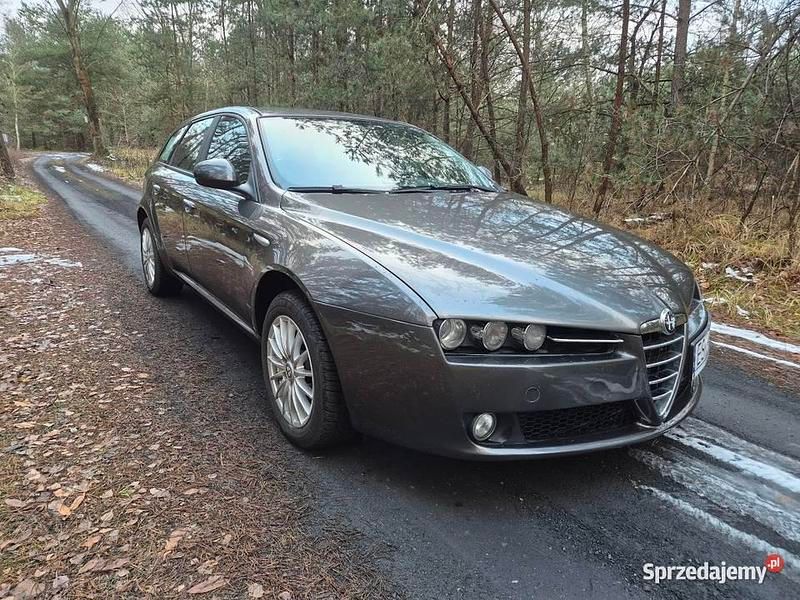 Brązowy Używany 2008 Alfa Romeo 159 Kombi | 12 900 zł (Uczciwa cena) - Obraz 1/4