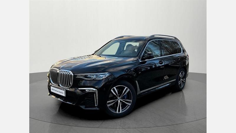 Czarny szafir metalizowany Używany 2021 BMW X7 SUV | 264 900 zł (Drogi) - Obraz 1/3