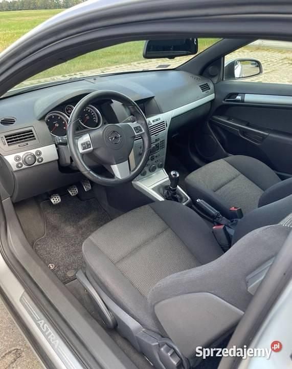 Używany Opel Astra GTC 2008