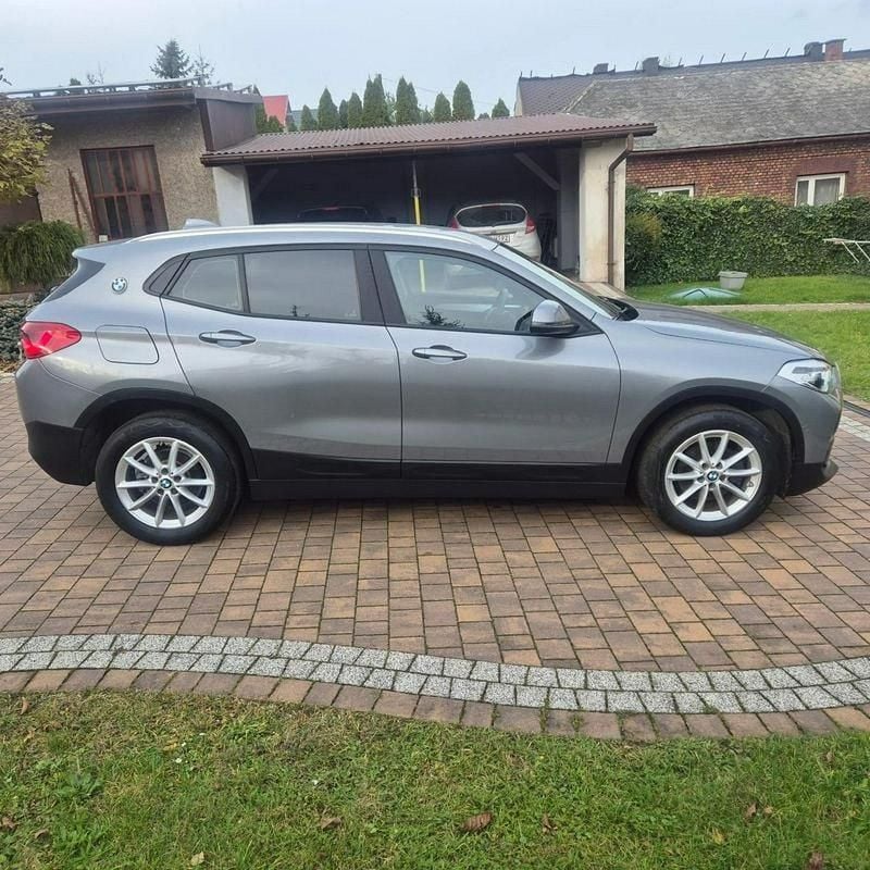 Używany BMW X2 140 KM (102 kW) 2022 Szary SUV
