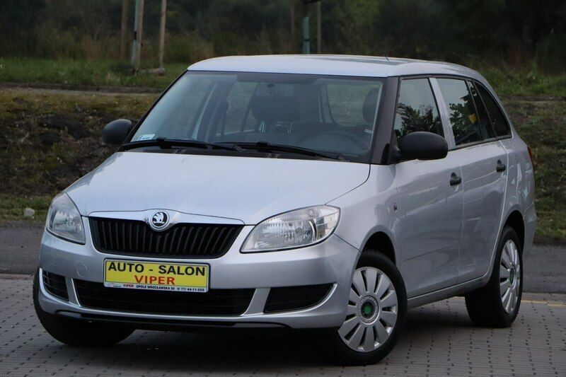 Używany Skoda Fabia 105 KM (77 kW) 2014 Srebrny Hatchback