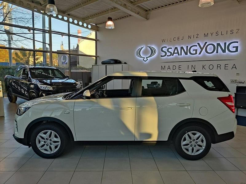 Używany Ssangyong (KGM) Tivoli 163 KM (119 kW) 2024 Biały SUV