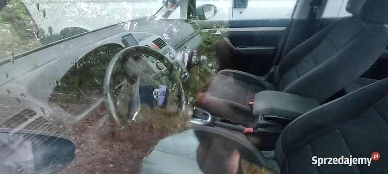 Używany VW Touran 2010 Minivan