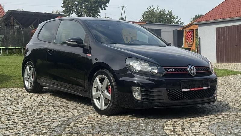 Używany VW Golf VI GTI 210 KM (154 kW) 2009 Czarny metalik Hatchback