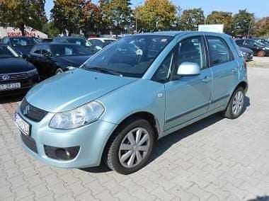 Używany Suzuki SX4 100 KM (73 kW) 2008 Niebieski SUV
