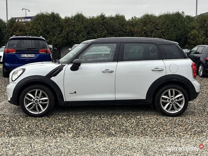 Biały Używany 2011 Mini Countryman SUV | 30 990 zł - Obraz 1/4