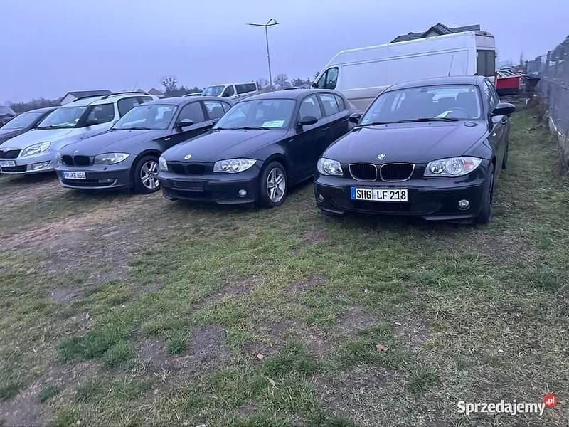 Czarny Używany 2007 BMW 116 Hatchback | 12 500 zł (Uczciwa cena) - Obraz 1/4