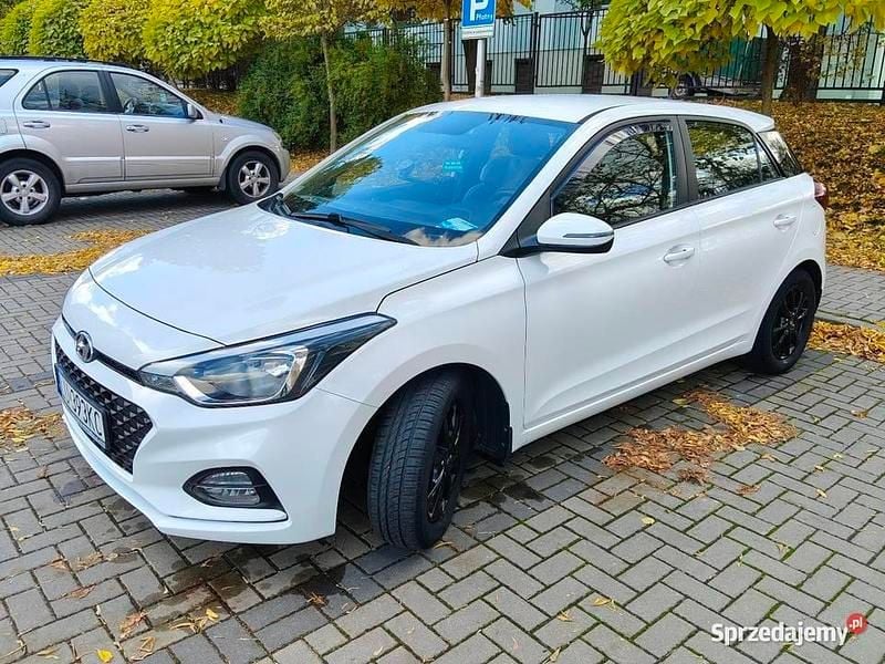 Biały Używany 2019 Hyundai i20 Hatchback | 46 900 zł (Uczciwa cena) - Obraz 1/4
