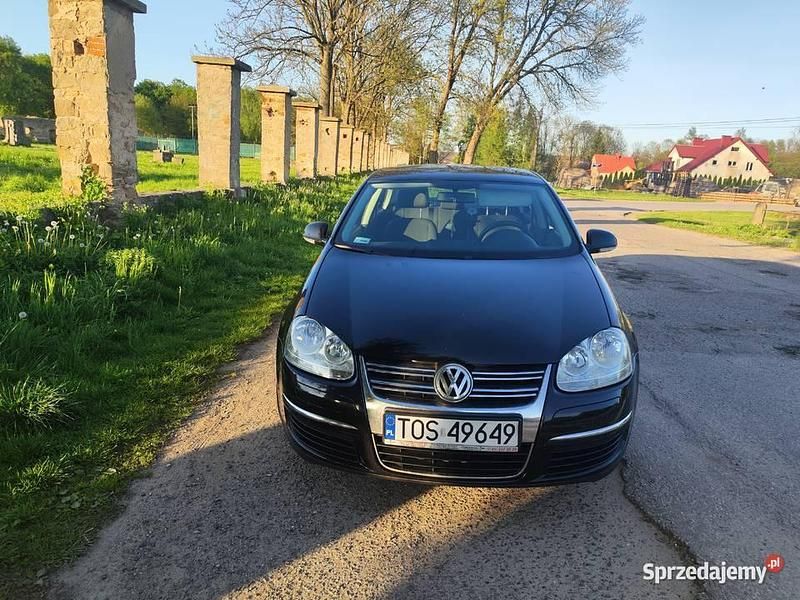 Używany VW Jetta 2005 Czarny Sedan/Limuzyna