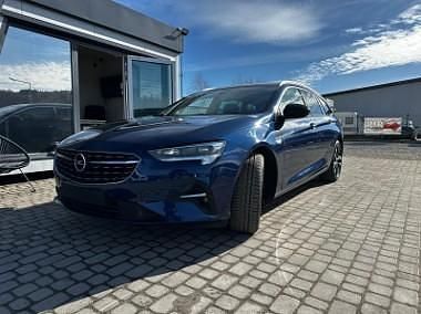 Używany Opel Insignia Sport 122 KM (89 kW) 2021 Niebieski Kombi
