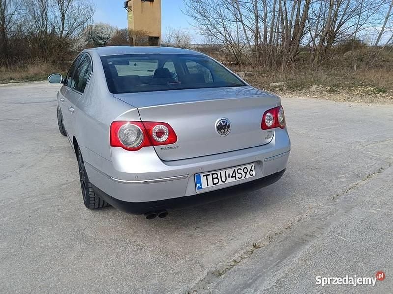 Używany VW Passat Comfortline 2009 Srebrny Sedan/Limuzyna