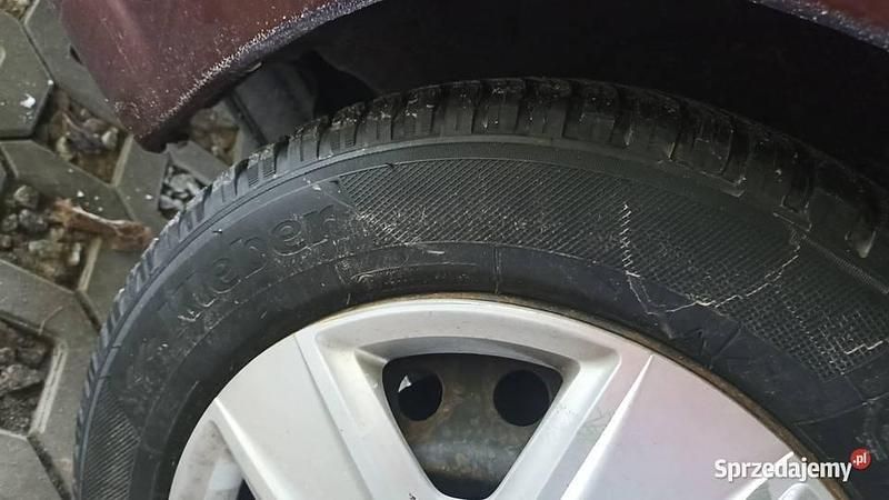 Używany Nissan Almera 2002 Sedan/Limuzyna