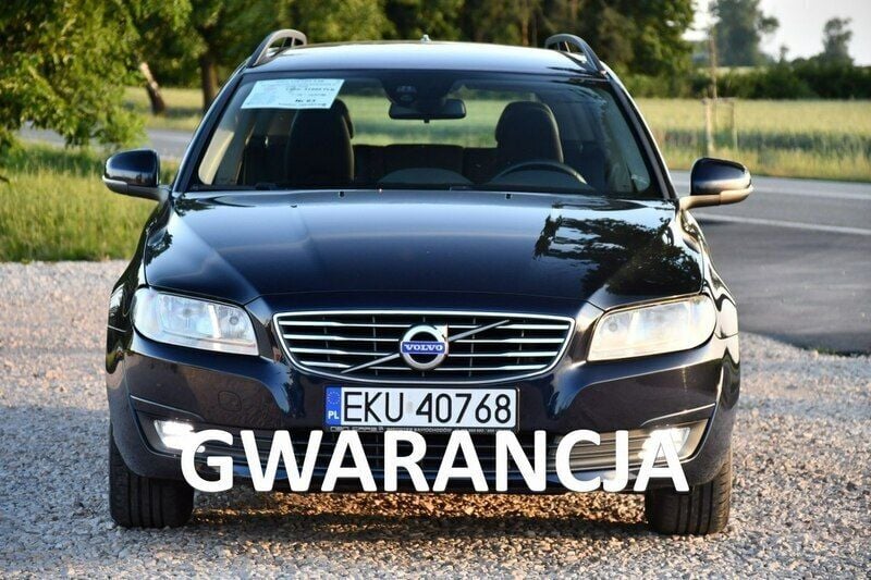 Niebieski ciemny (metalik, perła) Używany 2016 Volvo V70 Kombi | 29 999 zł (Super Cena) - Obraz 1/4