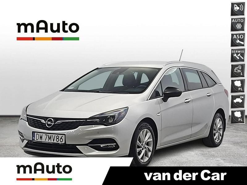 Srebrny Używany 2021 Opel Astra Elegance Kombi | 47 900 zł (Dość drogi) - Obraz 1/4
