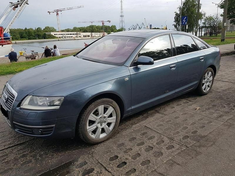 Używany Audi A6 2006 Granatowy Sedan/Limuzyna