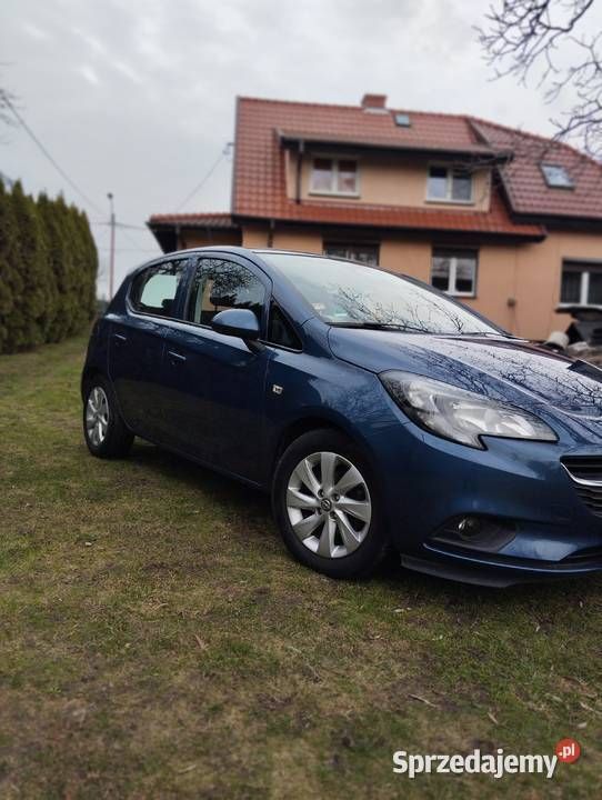 Używany Opel Corsa 2016 Granatowy Hatchback