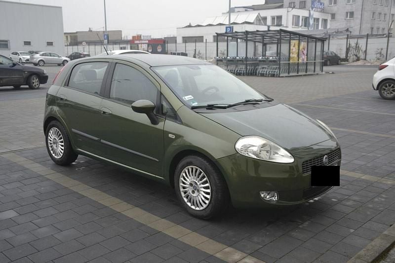 Używany Fiat Grande Punto Dynamic 2006 Zielony Hatchback