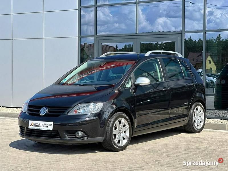 Czarny Używany 2008 VW Golf Plus Cross Minivan | 17 499 zł (Dobra cena) - Obraz 1/3