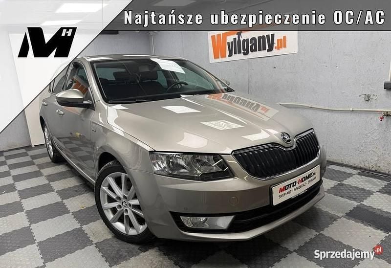 Złoty Używany 2015 Skoda Octavia Joy Sedan/Limuzyna | 34 999 zł (Dobra cena) - Obraz 1/4