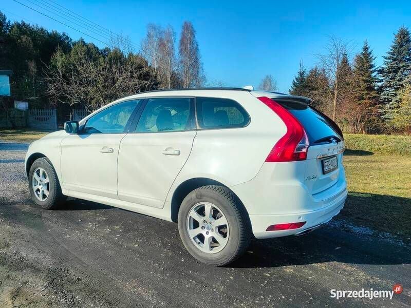 Używany Volvo XC60 2015 Biały SUV